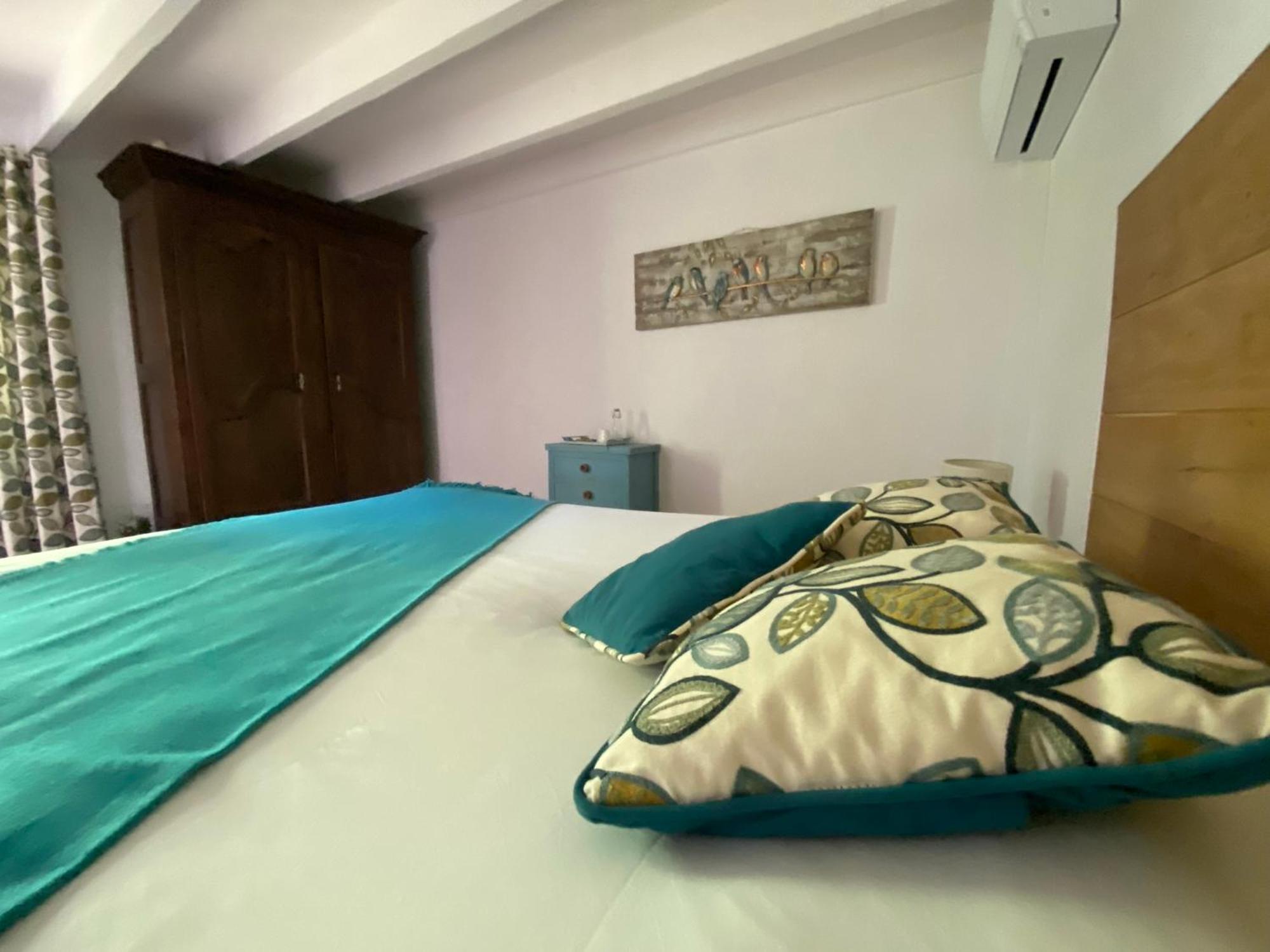 Le Clos Pastel Chambres D'Hotes & Gite Virac Exterior foto
